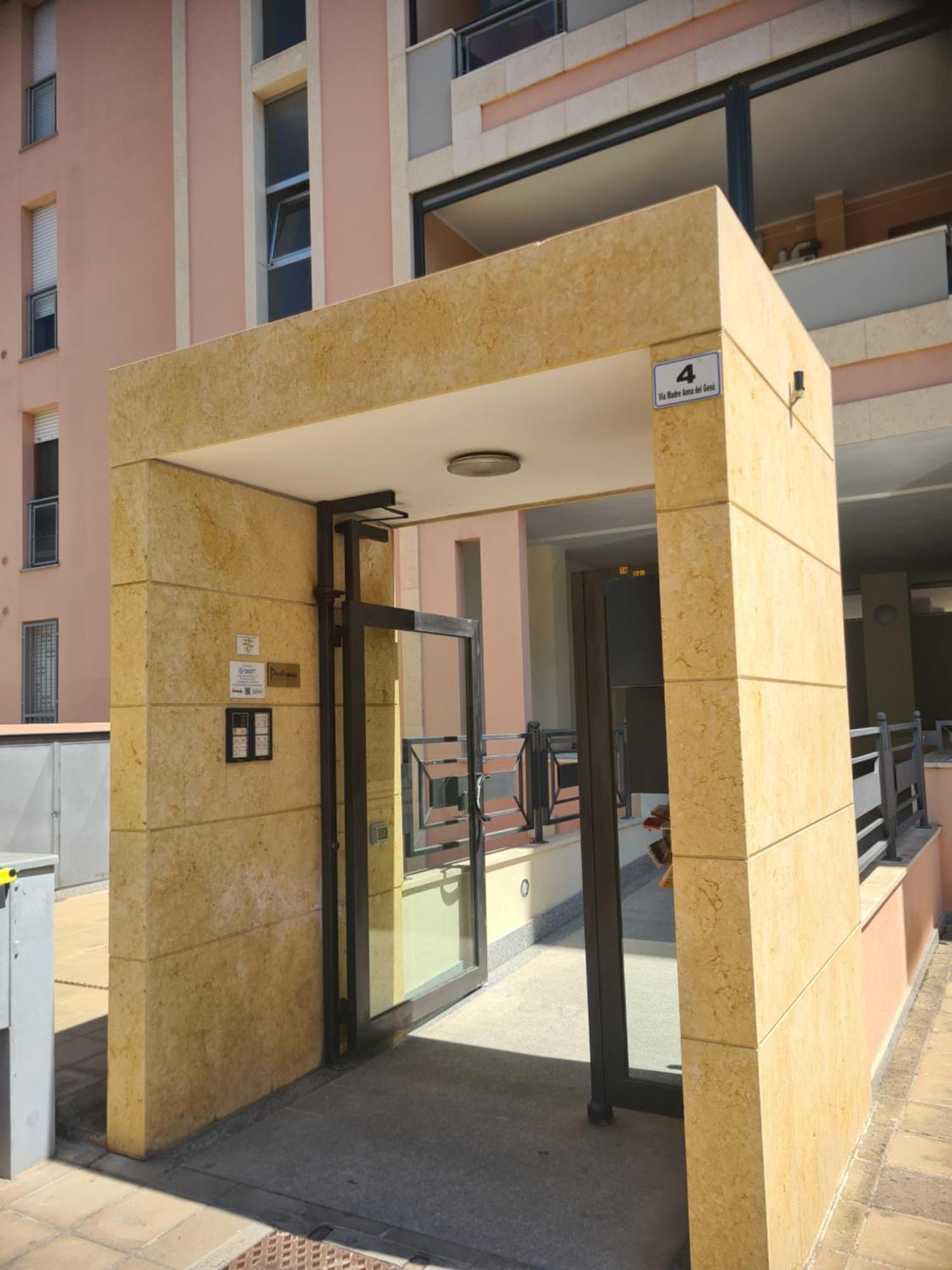Penthouse Genneruxi Hotell Cagliari Eksteriør bilde