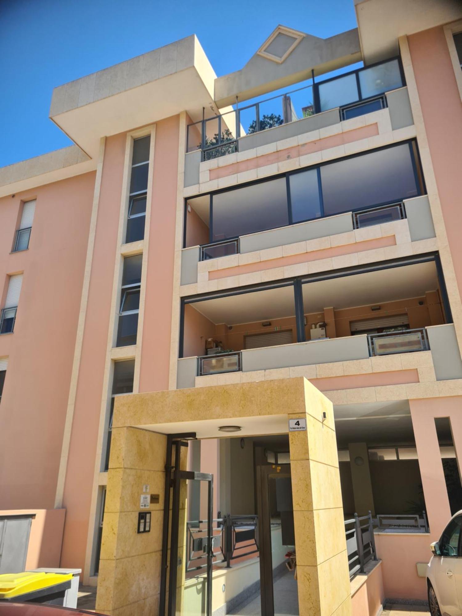 Penthouse Genneruxi Hotell Cagliari Eksteriør bilde